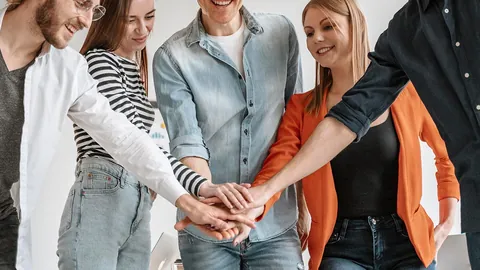 沙战中沙特球员日落前即可享用晚餐